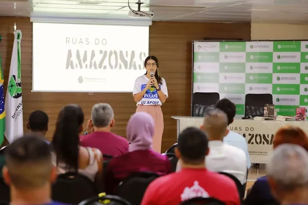 No Dia Nacional da Luta da População em Situação de Rua, Defensoria promove roda de conversa