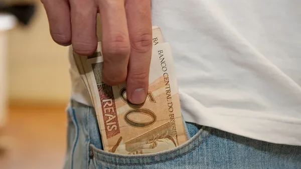 DPE pede medidas para evitar sobreposição de benefícios e dar maior alcance ao auxílio-emergencial