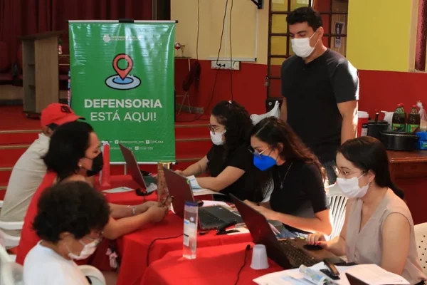 Ação itinerante da Defensoria leva atendimento jurídico na área do consumidor ao bairro Crespo