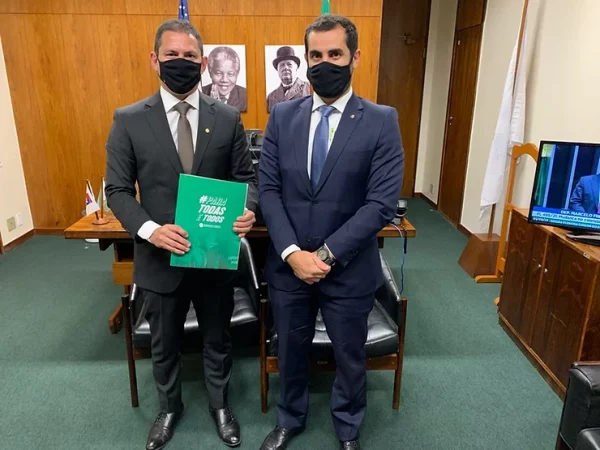 Defensor geral apresenta projetos à bancada federal que podem ser implantados com recurso de emendas