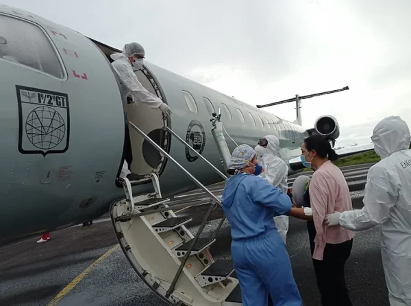 Justiça atende DPE-AM e pode bloquear contas do Governo para garantir transferências de pacientes