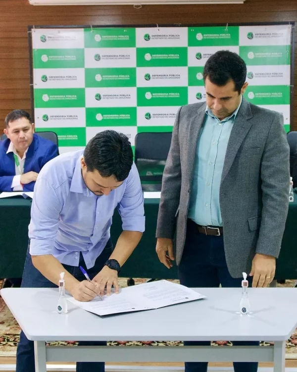 Defensoria dá posse a servidores aprovados em concurso