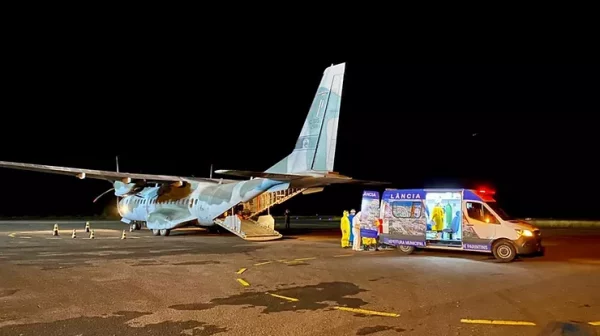 Após ação da Defensoria e do MP-AM, pacientes com Covid-19 são transferidos de Parintins para Belém