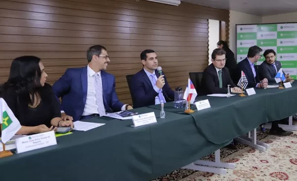 Presidente do Condege e defensores do RJ e DF ministram palestra em curso de formação
