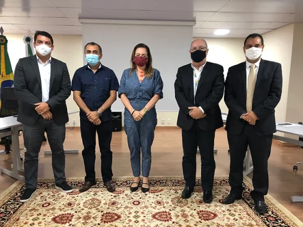 Defensoria, MP-AM e IMMU definem medidas de prevenção à Covid-19 e de mobilidade