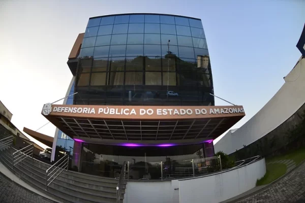 Defensoria paga primeira parcela do 13º salário no dia 30 de junho