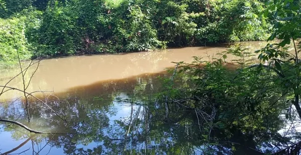 Defensoria apura denúncia de poluição em lago de Coari