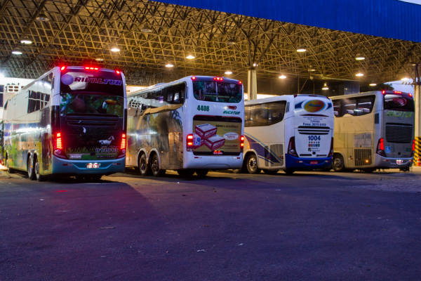 Defensoria apresenta relatório de consulta pública sobre a transferência da rodoviária de Manaus