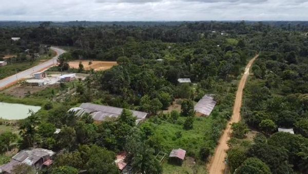 DPEIC realiza audiência pública sobre problemas de energia elétrica em comunidade rural de Manaus