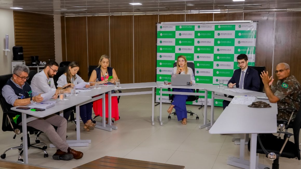 Defensoria dialoga com gestores do hospital de São Gabriel da Cachoeira sobre melhorias no serviço de saúde  