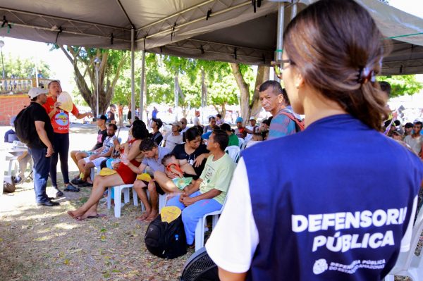 Defensoria realiza atividade para promoção dos direitos da população em situação de rua, em Manaus