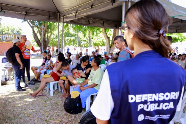 Defensoria realiza atividade para promoção dos direitos da população em situação de rua, em Manaus