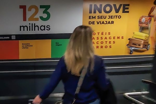 Ação da Defensoria resulta em bloqueio de até R$ 10 milhões nas contas da 123 Milhas