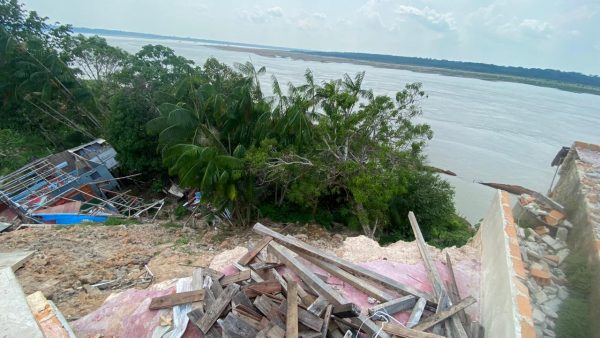 Em Manicoré, Defensoria realiza audiência pública para ouvir comunidades afetadas por deslizamentos de terra