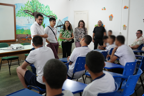 Defensoria promove bate-papo sobre arte e audiovisual em Centro Socioeducativo de Manaus com o ator Adanilo 