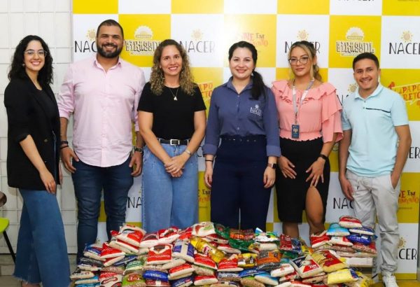 Esudpam entrega os alimentos arrecadados no processo seletivo de estágio ao abrigo NACER