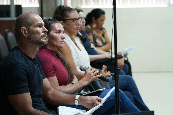 GT dos Flutuantes da DPE-AM realiza reunião para alinhar levantamento de moradores do Tarumã-Açu