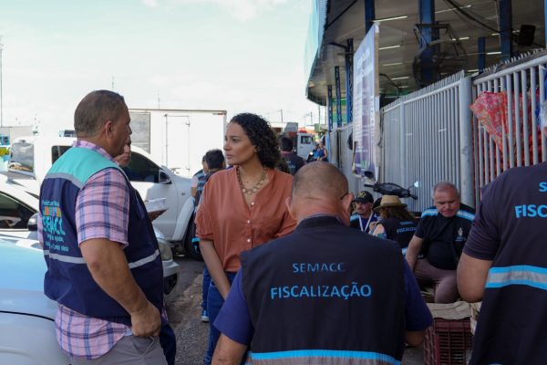 Após atuação da DPE-AM, prefeitura adia abordagem a pessoas em situação de rua no Centro de Manaus