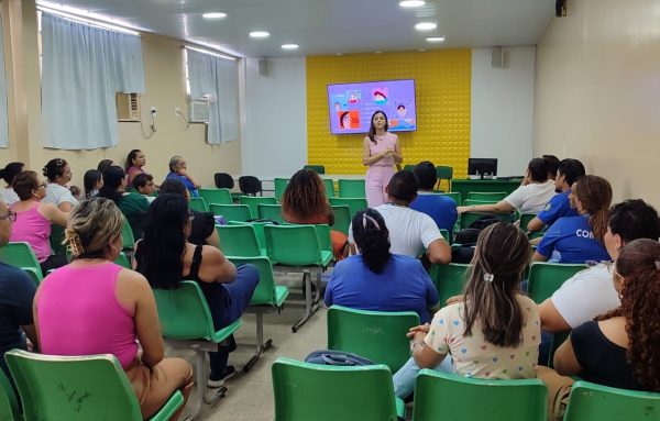 Defensoria do Amazonas leva promoção dos direitos das mulheres a escolas de Tabatinga