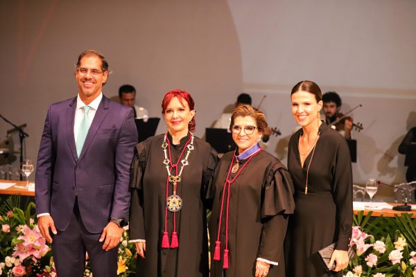 Defensoria Pública prestigia posse histórica de duas mulheres na presidência do TRE-AM