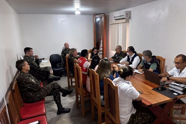 Em São Gabriel da Cachoeira, DPE-AM participa de reunião sobre violência obstétrica