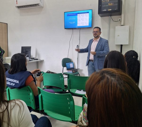 Em Iranduba, Núcleo de Defesa da Saúde promove palestra sobre judicialização de medicamentos