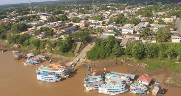 Em Manicoré, DPE-AM recomenda cumprimento de lei que garante transporte fluvial de pets