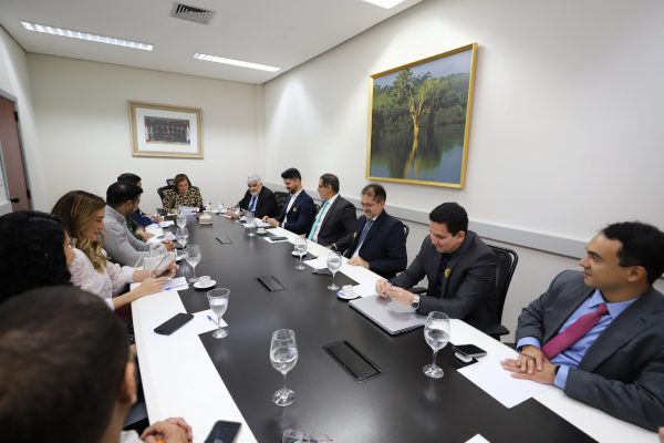 DPE-AM participa do lançamento do Doutorado Interinstitucional em Direito da UEA com a UFMG