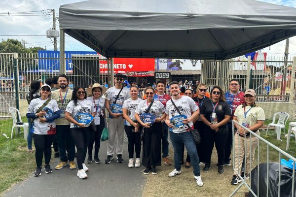 Festival de Parintins: Defensoria Pública do Amazonas realiza fiscalização nas filas das galeras do Boi Garantido e Caprichoso