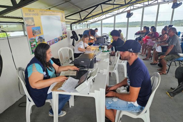 DPE-AM realiza mais de 600 atos em mutirão de atendimentos em comunidade rural de Manaus