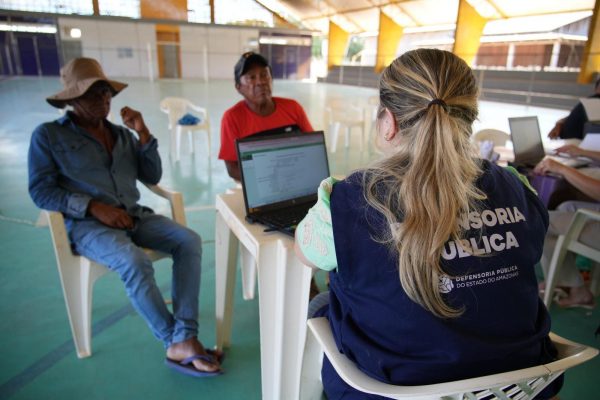 Em Apuí, DPE-AM realiza busca ativa de registro de idoso sem contato com a família há quase 50 anos