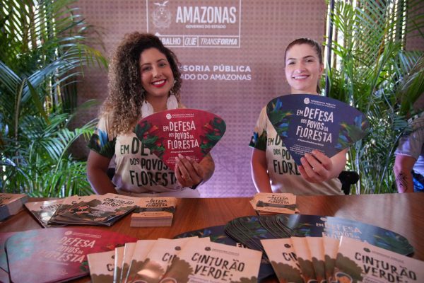 Festival de Parintins: Defensoria Pública leva orientações jurídicas e divulga o ‘Cinturão Verde’ durante o 1º dia do Turistódromo