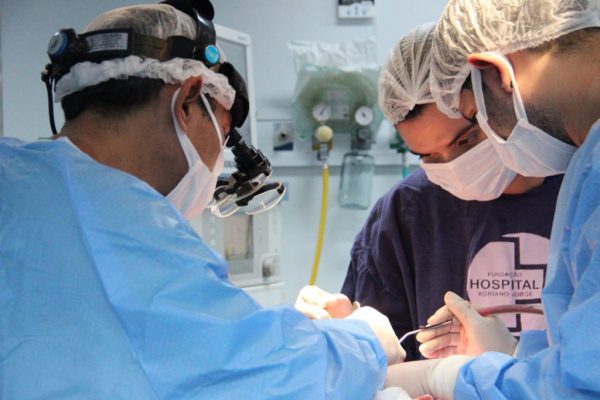 Defensoria Pública apura remarcações de cirurgias no Hospital Adriano Jorge