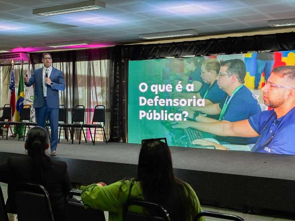 Em palestra para prefeitos do interior, Defensor Público Geral do Amazonas apresenta expansão de atendimentos no estado