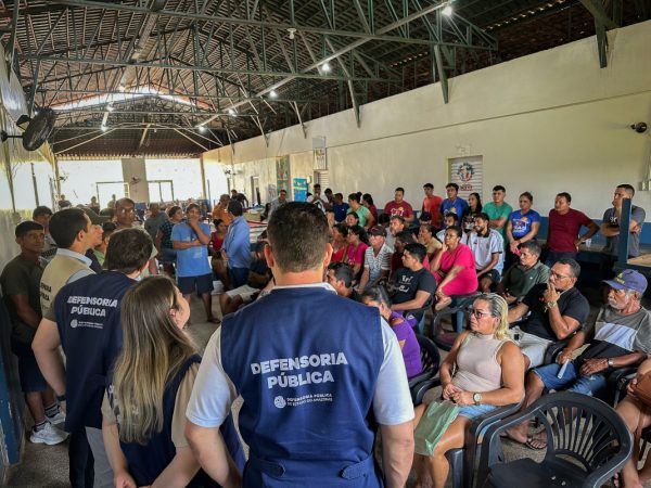 Defensoria ouve famílias afetadas por explosões em operações contra o garimpo no rio Madeira