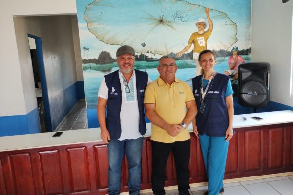 Defensoria atende mais de 400 pescadores em Manaquiri para garantir acesso ao Seguro Defeso