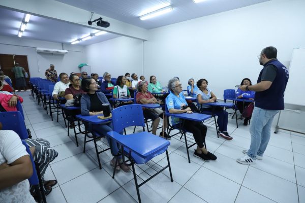 Defensoria leva ações e atendimentos à população idosa em municípios do interior do Amazonas