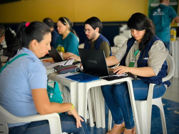 ‘Defensoria Itinerante’ leva cidadania a pessoas em situação de rua durante Mutirão PopRuaJud