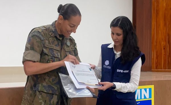 Defensoria Pública realiza diálogo sobre prevenção ao assédio moral na Base Aérea de Manaus