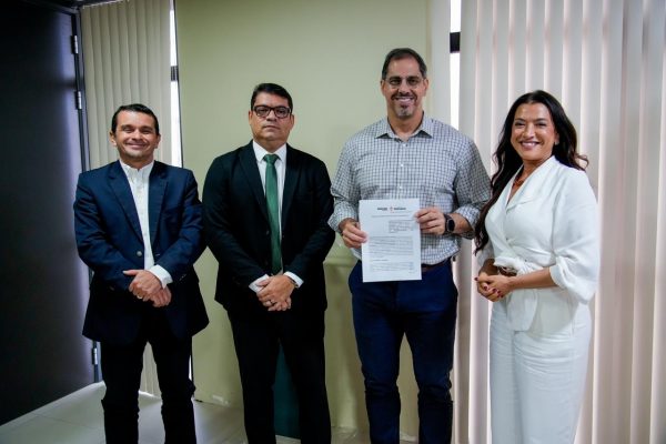 Defensoria e Procon fecham parceria para fortalecer o atendimento de consumidores superendividados