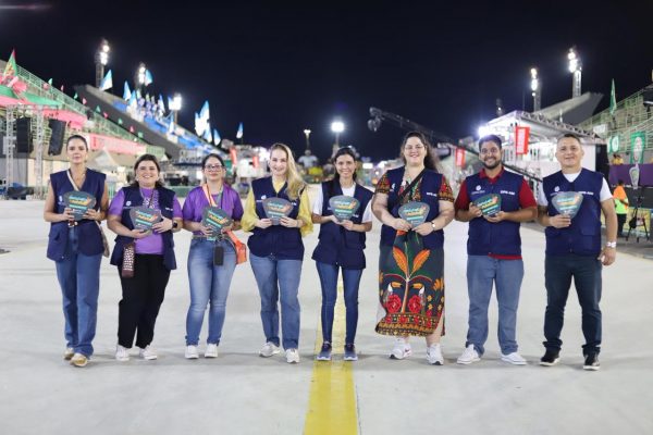 “Defensoria na Avenida” leva conscientização sobre direitos ao Sambódromo de Manaus