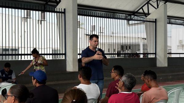 Em Manacapuru, Defensoria realiza atendimento de famílias beneficiadas com acordo que garantiu propriedade de terrenos