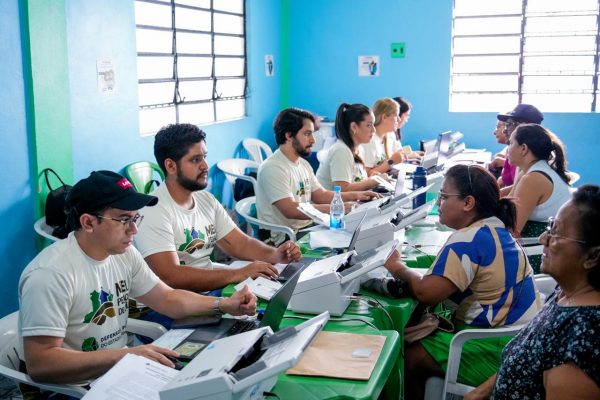 Desde dezembro, Defensoria Pública atendeu mais de três mil pessoas em mutirões do ‘Meu Pedaço de Chão’