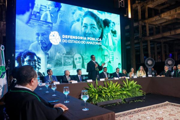 Rafael Barbosa é reconduzido ao cargo de Defensor Geral e nomeia cinco novos defensores públicos para o Amazonas