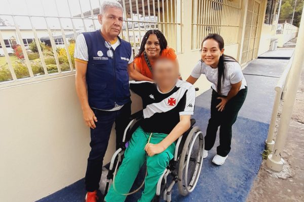 Atuação da Defensoria garante revogação de prisão preventiva de pessoa usuária de cadeira de rodas