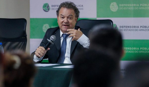 Defensoria encerra seminário ‘Democracia e Direitos Humanos’ debatendo os limites da bioética