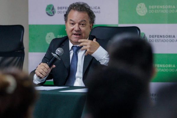 Defensoria encerra seminário ‘Democracia e Direitos Humanos’ debatendo os limites da bioética