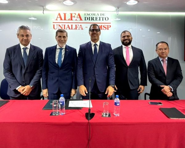 Defensoria Pública do Amazonas firma parceria com a FADISP para qualificação e pesquisa