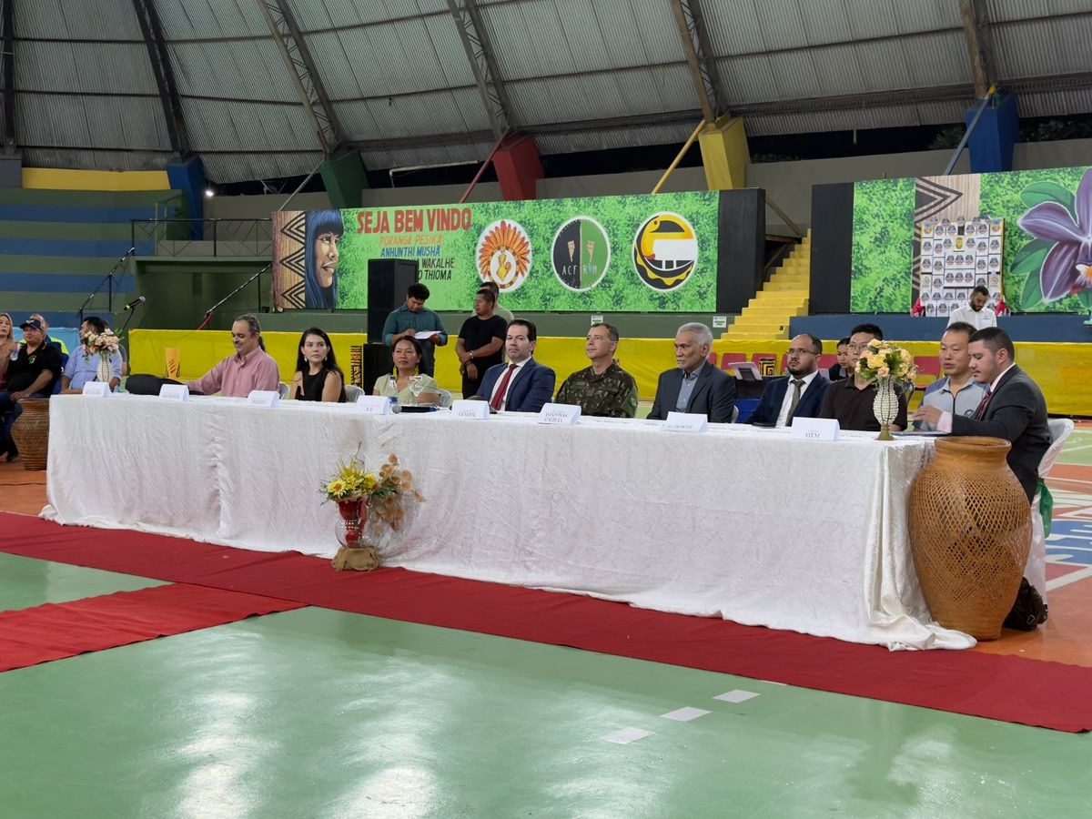 Como desdobramento da ação, foi realizada neste mês uma audiência pública, no Ginásio Arnaldo Coimbra, que reuniu moradores, instituições envolvidas e representantes das empresas responsáveis pelo fornecimento de energia, com o objetivo de registrar os efeitos da crise e discutir soluções