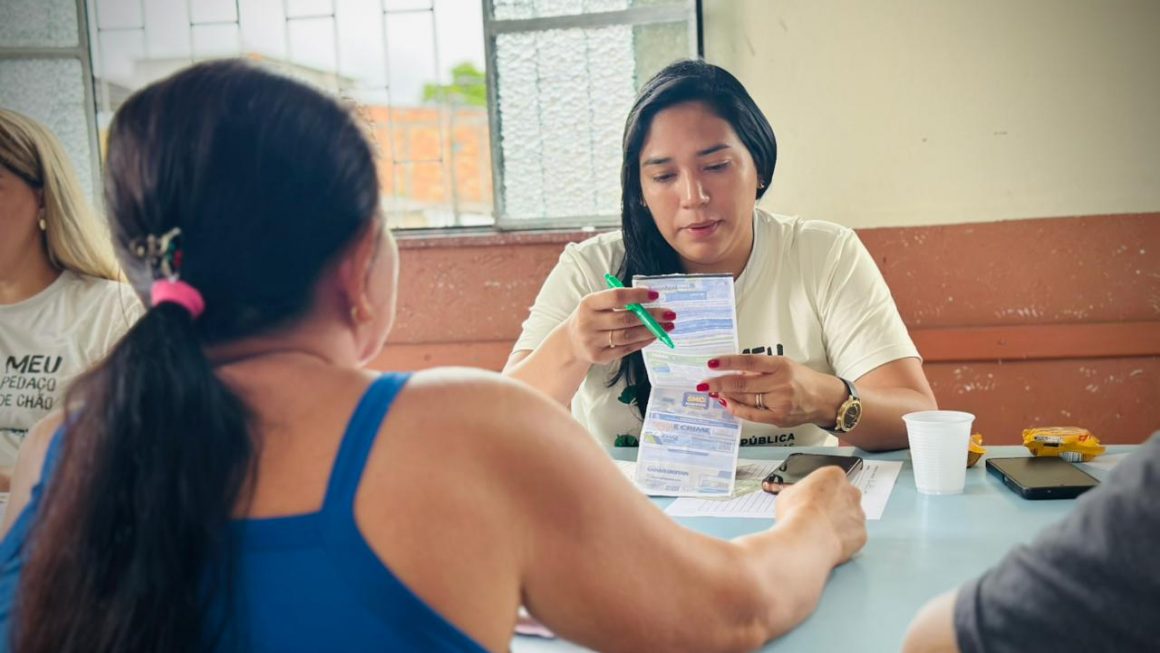 Assistida sendo atendida pelo projeto Meu Pedaço de Chão